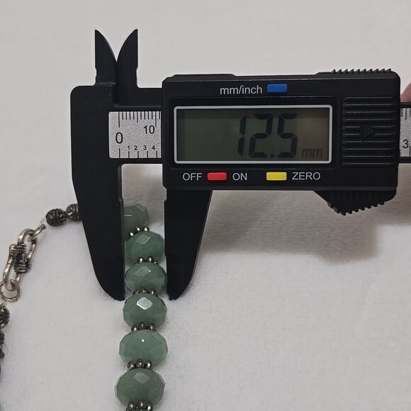 Heavy Natural Green Jade Necklace - Picture 6 of 9